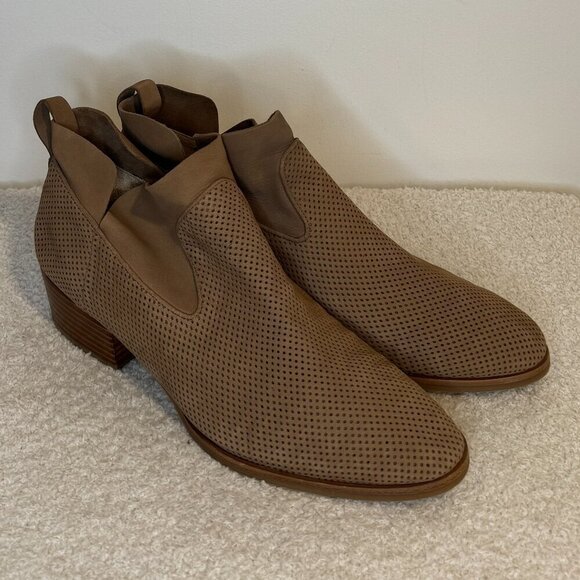 Via SpigaTricia Bootie